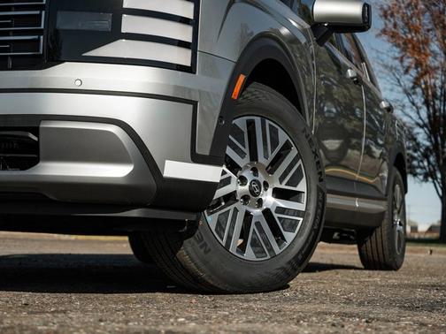Shimmering Silver 2027 Hyundai Palisade Hybrid SEL Premium 7P