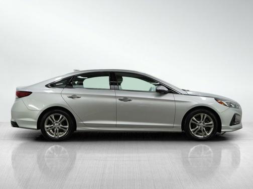 2018 Hyundai SONATA Limited