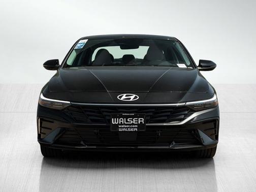 Abyss Black 2026 Hyundai ELANTRA HEV Limited