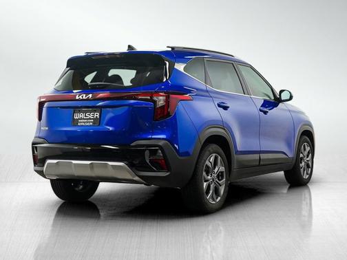 Neptune Blue 2024 Kia Seltos S