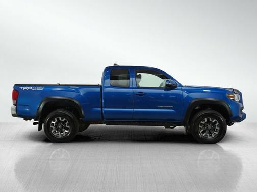 2016 Toyota Tacoma SR5