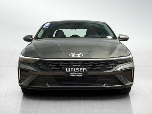 Amazon Gray 2026 Hyundai ELANTRA SE
