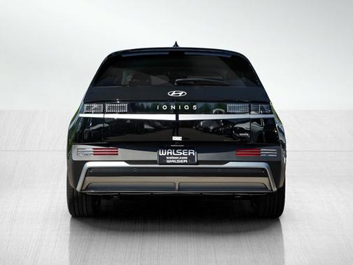 2025 Hyundai IONIQ 5 SE