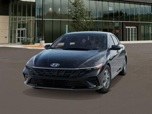 Abyss Black 2026 Hyundai ELANTRA SE