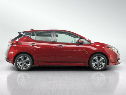 Scarlet Ember Tintcoat 2020 Nissan Leaf SV PLUS