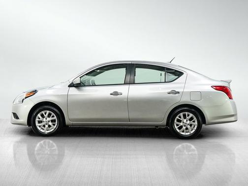 Brilliant Silver 2018 Nissan Versa SV