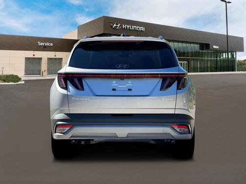 Shimmering Silver 2026 Hyundai TUCSON Hybrid SEL Convenience