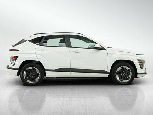 Atlas White 2024 Hyundai KONA EV SEL