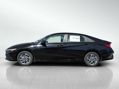 2025 Hyundai ELANTRA HEV Blue