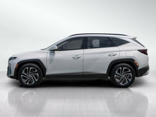 Creamy White Pearl 2026 Hyundai TUCSON Hybrid Limited
