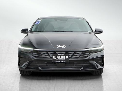 2025 Hyundai ELANTRA HEV Limited