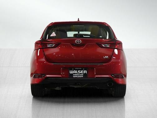 2016 Scion iM Base (CVT)