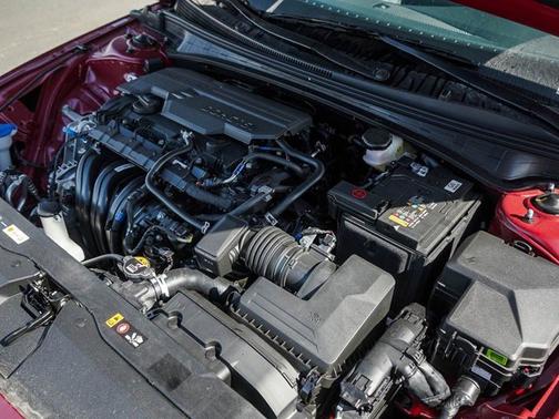 Ultimate Red 2026 Hyundai ELANTRA Limited