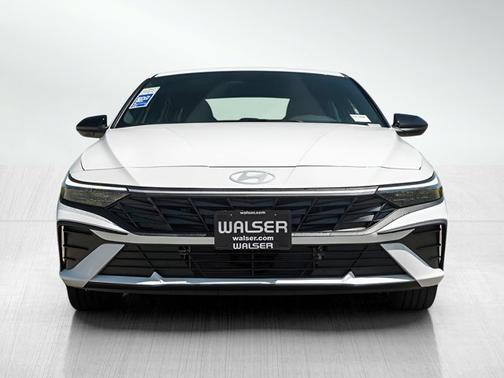 2025 Hyundai ELANTRA HEV SEL Sport
