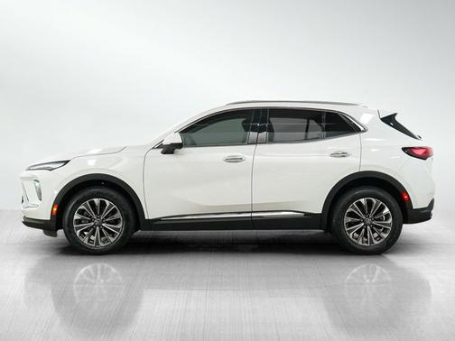 Summit White 2024 Buick Envision Preferred