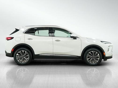Summit White 2024 Buick Envision Preferred