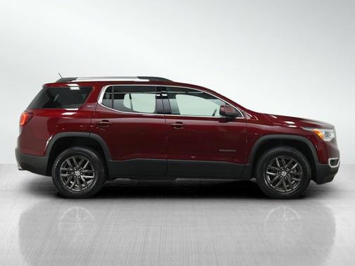 Red 2017 GMC Acadia SLT-1