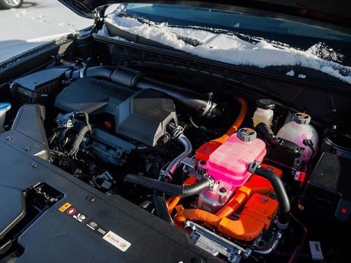 2026 Hyundai TUCSON Hybrid Blue SE