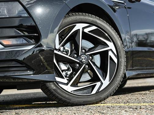 Abyss Black 2026 Hyundai SONATA SEL Sport