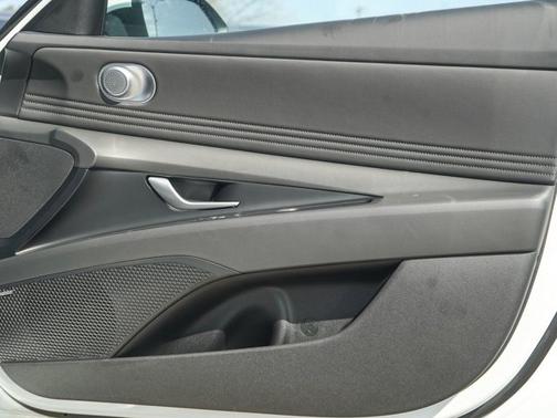 Intense Blue 2026 Hyundai ELANTRA HEV Limited