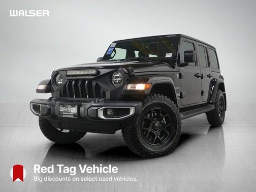 Black Clearcoat 2023 Jeep Wrangler Sahara