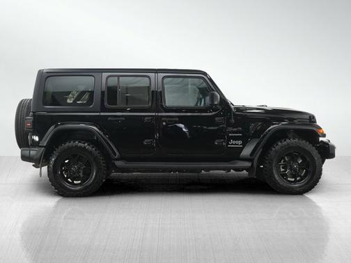 Black Clearcoat 2023 Jeep Wrangler Sahara