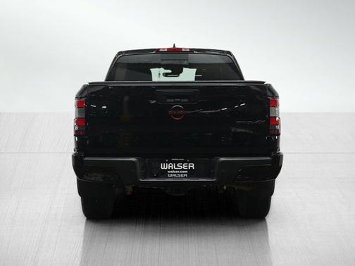 Super Black 2024 Nissan Frontier PRO-4X