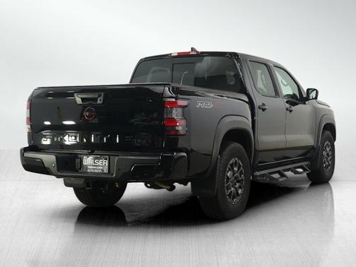 Super Black 2024 Nissan Frontier PRO-4X