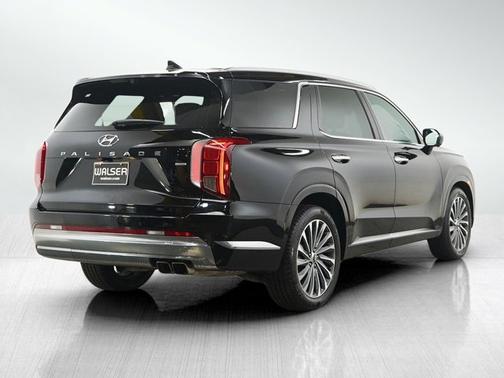 Abyss Black 2024 Hyundai PALISADE Calligraphy