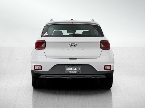Lunar White 2026 Hyundai VENUE SEL