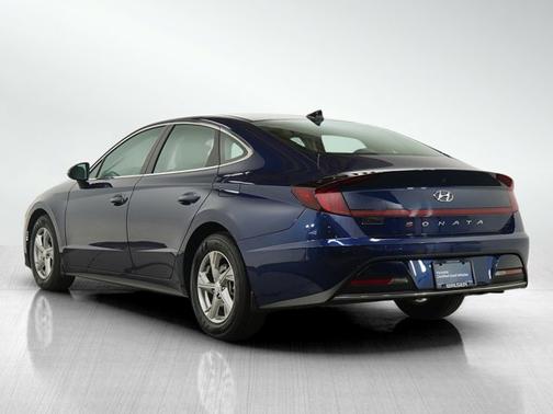 2022 Hyundai SONATA SE