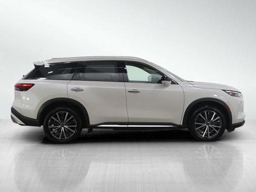 2024 INFINITI QX60 SENSORY