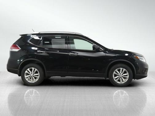 Magnetic Black 2016 Nissan Rogue SV
