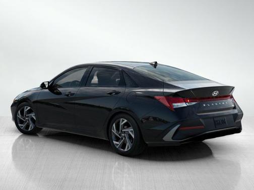 2025 Hyundai ELANTRA HEV SEL Sport