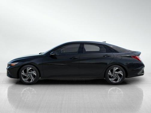 2025 Hyundai ELANTRA HEV SEL Sport