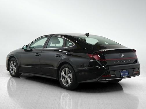 Onyx Black 2023 Hyundai SONATA SE