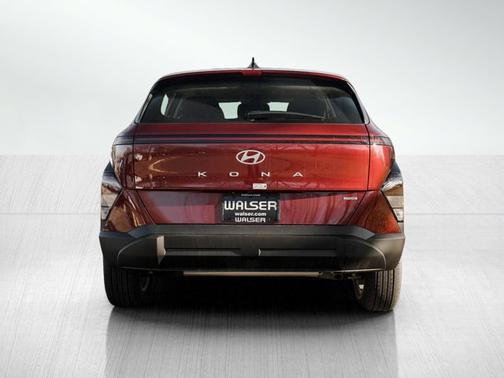 2025 Hyundai KONA SE