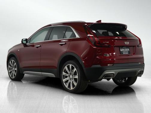 2023 Cadillac XT4 AWD Premium Luxury