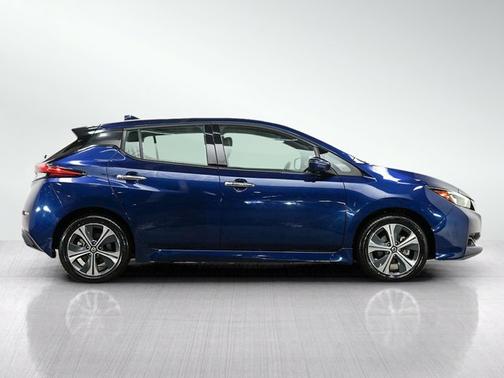 Deep Blue Pearl 2020 Nissan Leaf SL PLUS