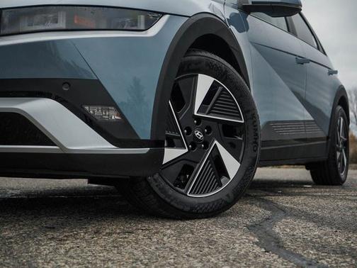 Lucid Blue 2026 Hyundai IONIQ 5 SEL