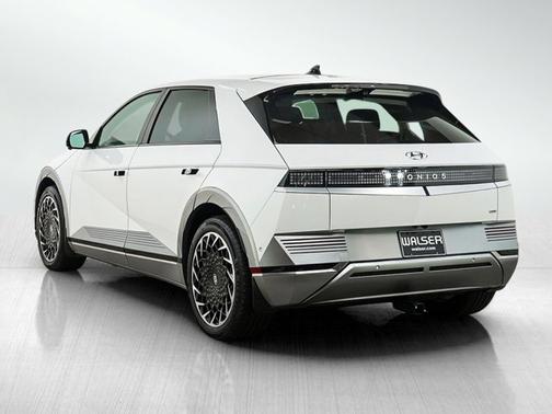 Atlas White 2024 Hyundai IONIQ 5 Limited