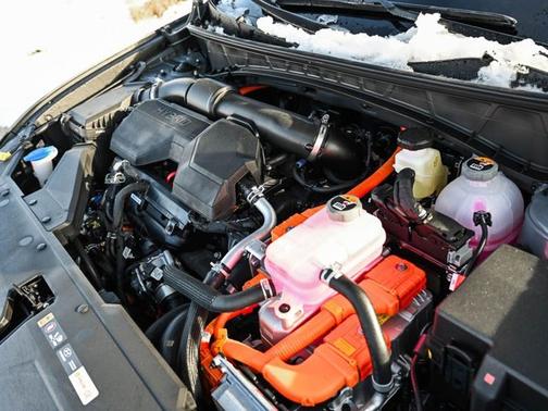 Ecotronic Gray 2026 Hyundai TUCSON Hybrid SEL Convenience