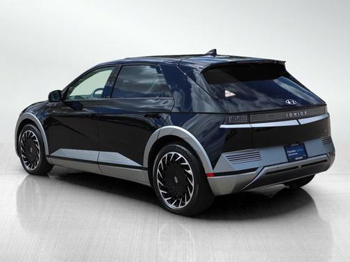 Abyss Black 2024 Hyundai IONIQ 5 Limited