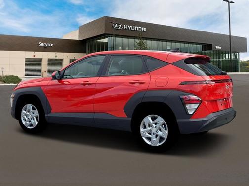 2026 Hyundai KONA SE