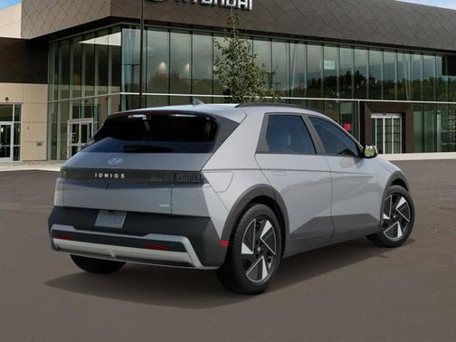 2025 Hyundai IONIQ 5 SEL