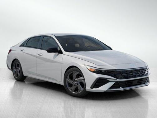 Serenity White Pearl 2026 Hyundai ELANTRA SEL Sport