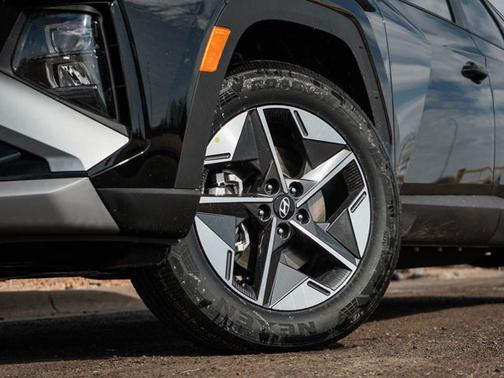 Ash Black 2026 Hyundai TUCSON Plug-In Hybrid SEL