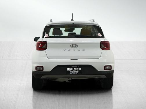 Lunar White 2024 Hyundai VENUE SEL