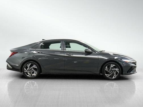 Ecotronic Gray 2025 Hyundai ELANTRA HEV Limited