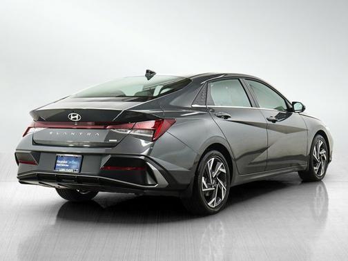 Ecotronic Gray 2025 Hyundai ELANTRA HEV Limited